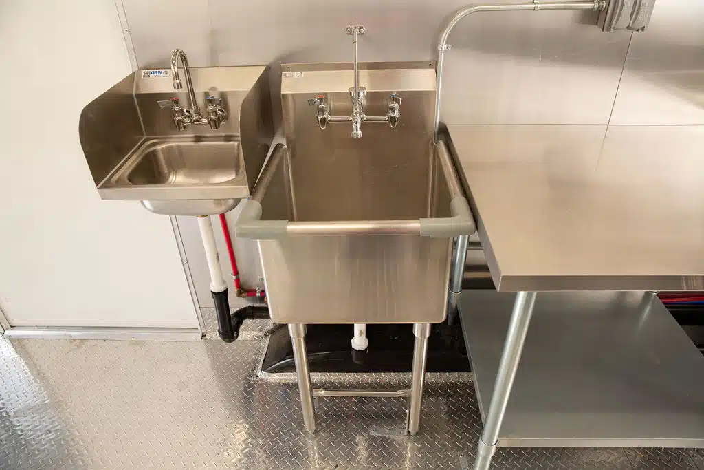 Mobile kitchen rental Bridgeport